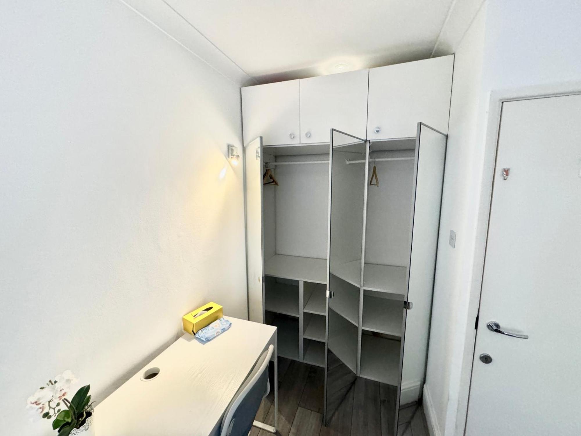 Alloggio in famiglia King's Cross Private Bedrooms *